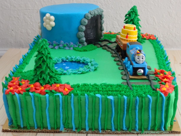 Thomas the Train Cake Ideas and Designs